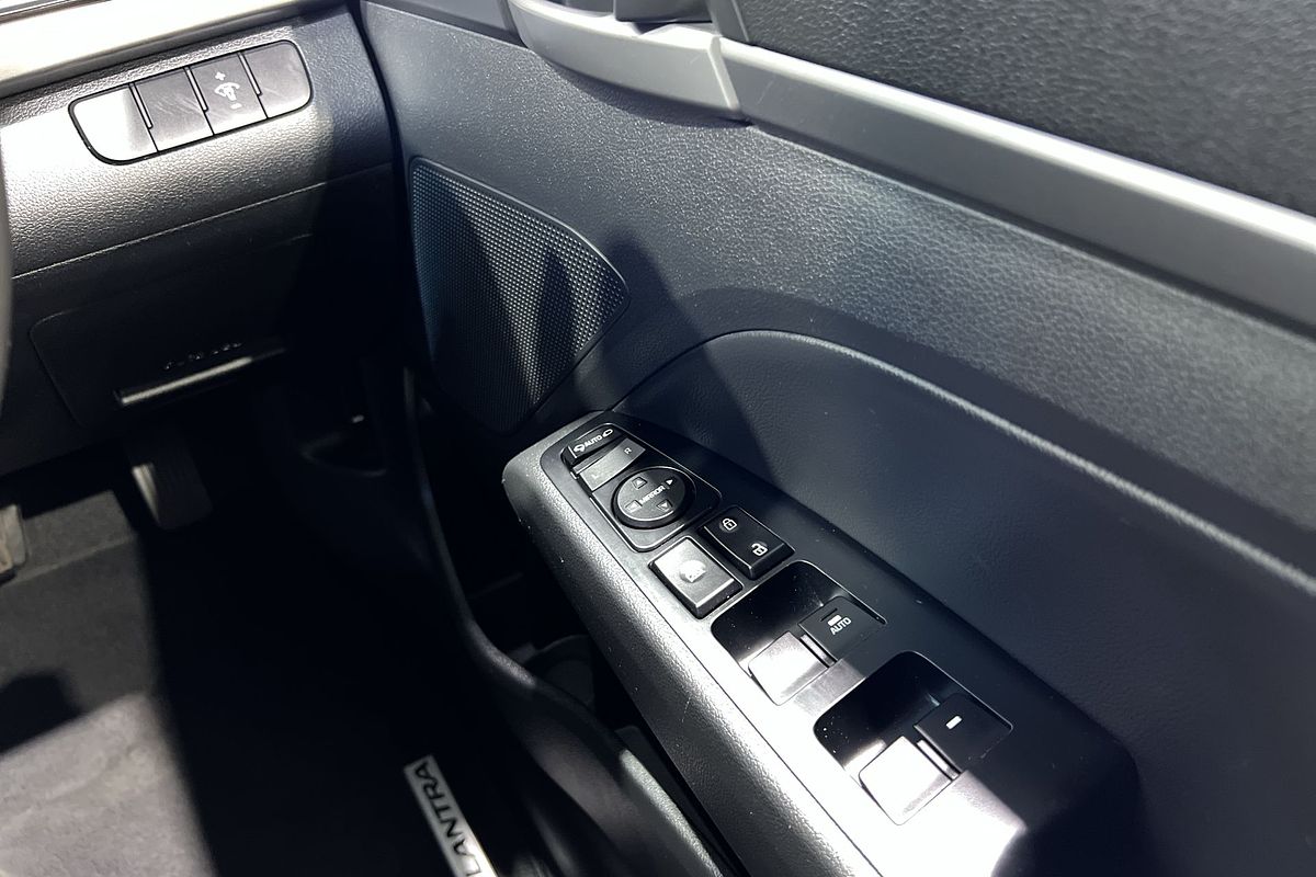 2017 Hyundai Elantra Elite AD