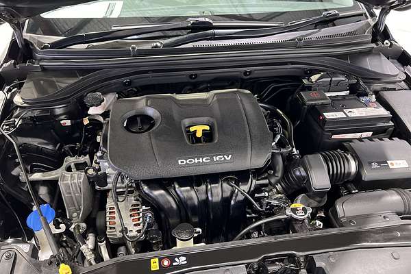 2017 Hyundai Elantra Elite AD