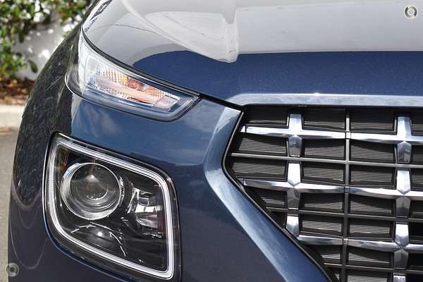 2025 Hyundai Venue Elite QX.V5