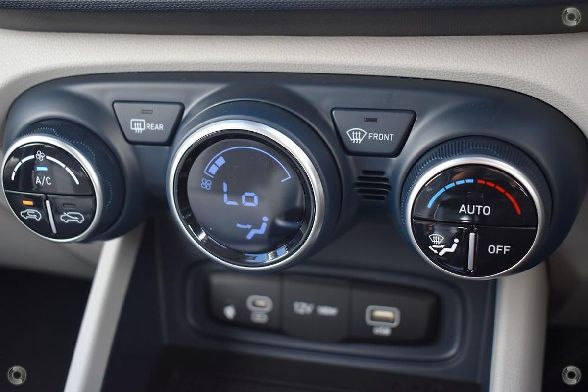 2025 Hyundai Venue Elite QX.V5