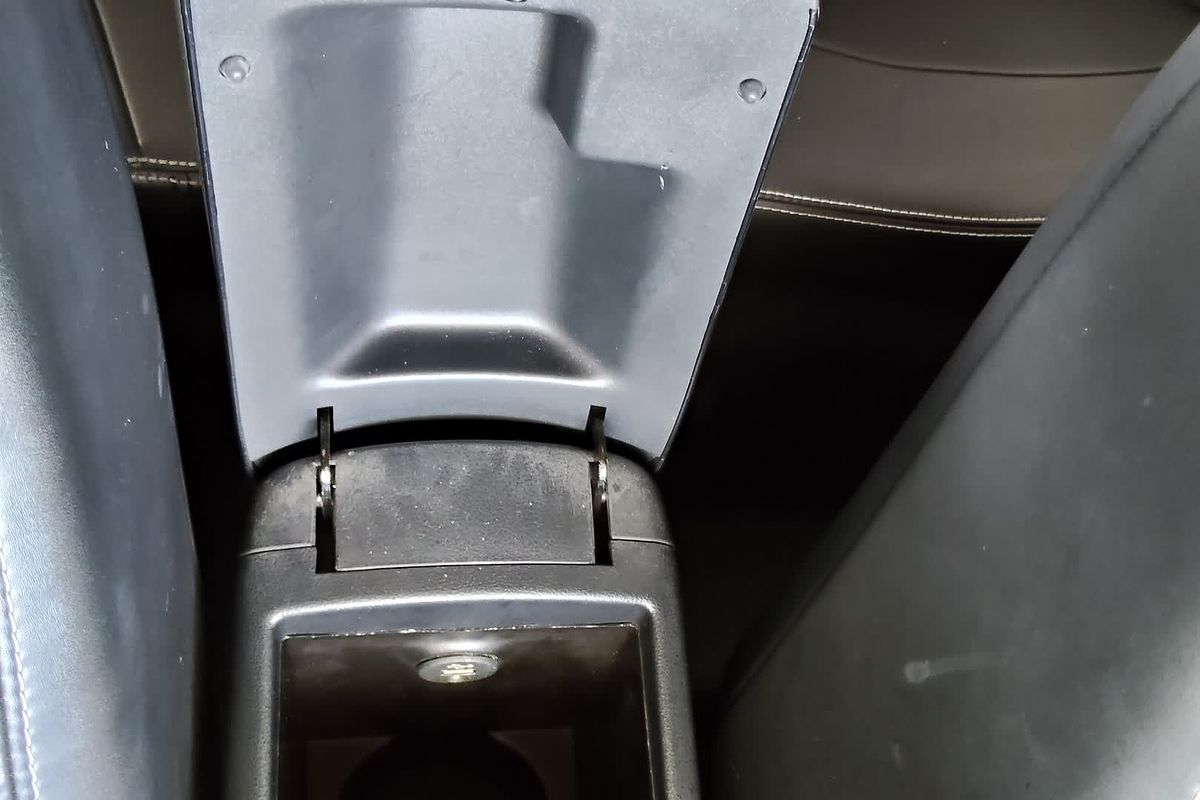 2012 Nissan Dualis Ti-L J10 Series 3