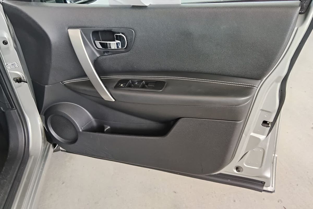 2012 Nissan Dualis Ti-L J10 Series 3