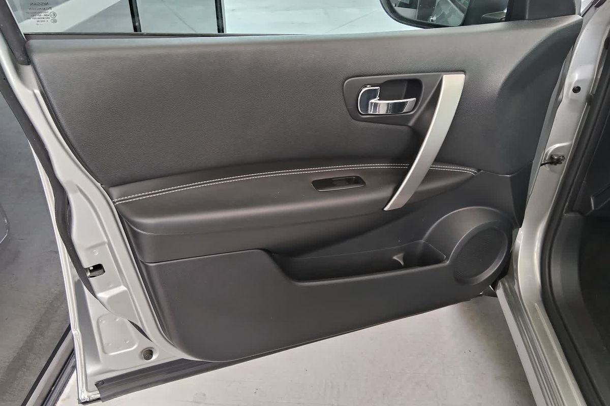 2012 Nissan Dualis Ti-L J10 Series 3