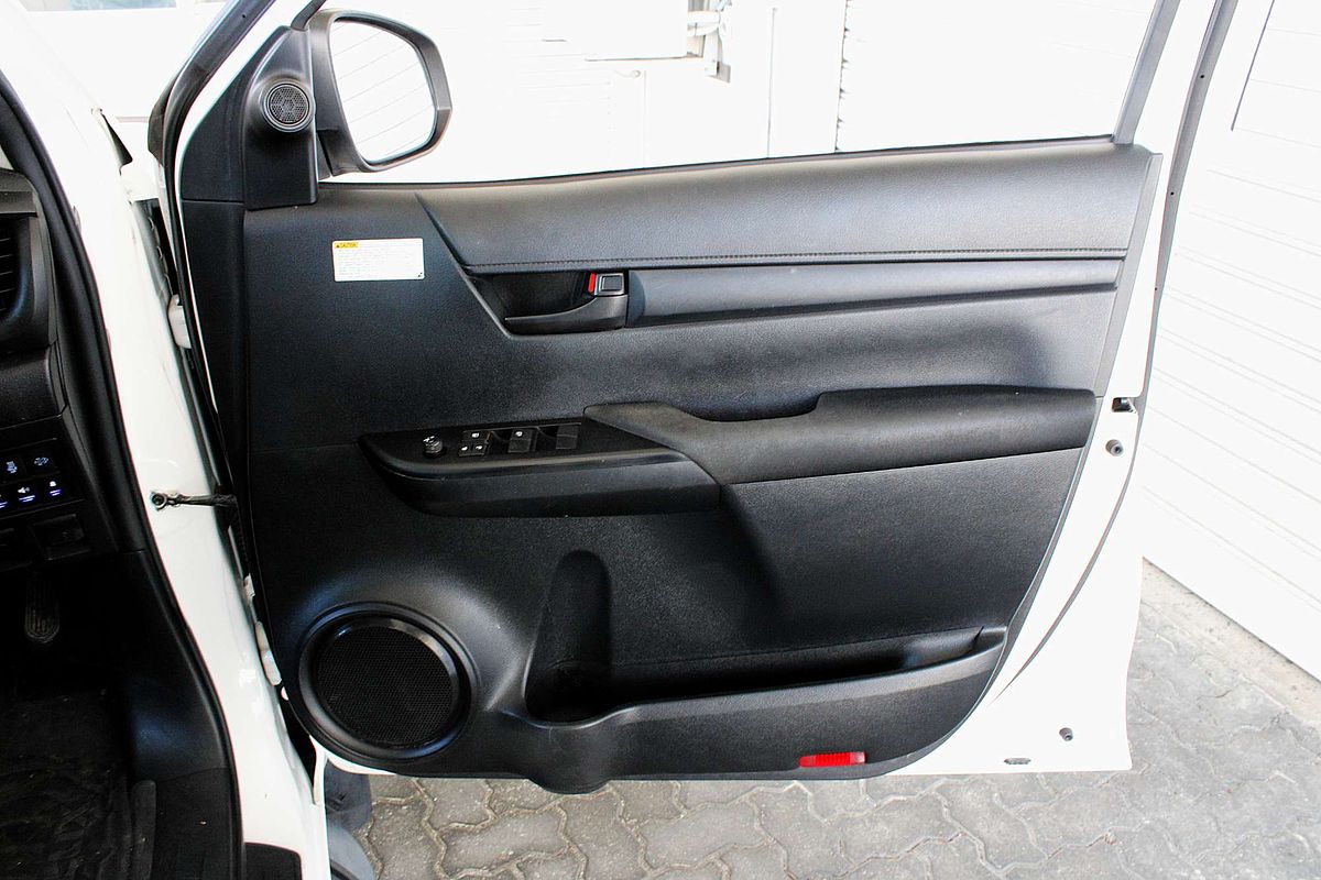 2019 Toyota Hilux SR GUN126R 4X4