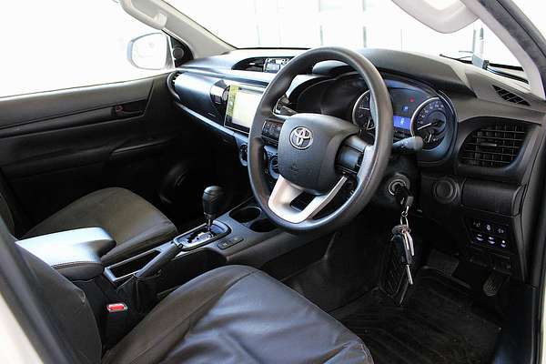 2019 Toyota Hilux SR GUN126R 4X4
