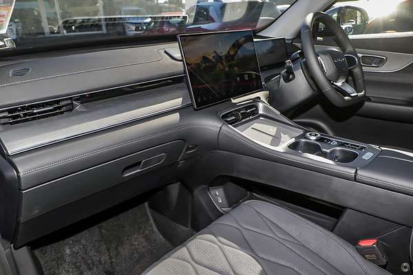 2025 Chery Tiggo 8 Super Hybrid Ultimate T31