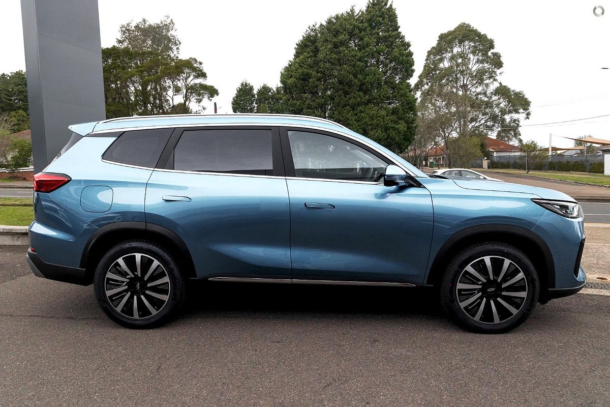 2025 Chery Tiggo 8 Super Hybrid Ultimate T31