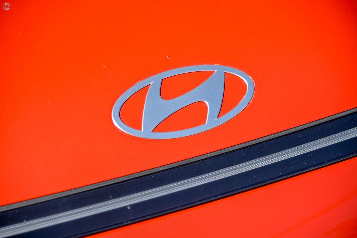 2025 Hyundai Kona Premium N Line SX2.V2