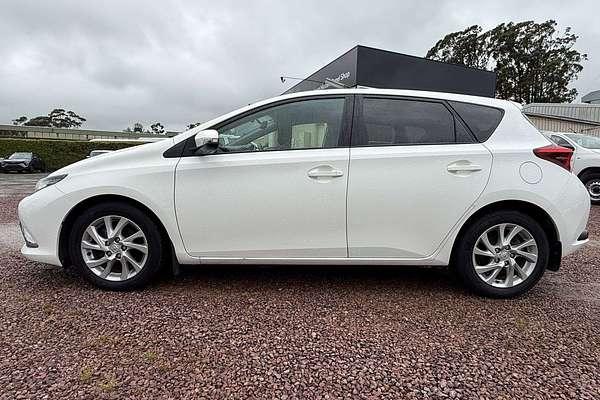 2016 Toyota Corolla ZR ZRE182R