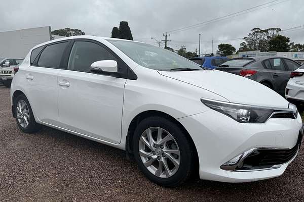 2016 Toyota Corolla ZR ZRE182R