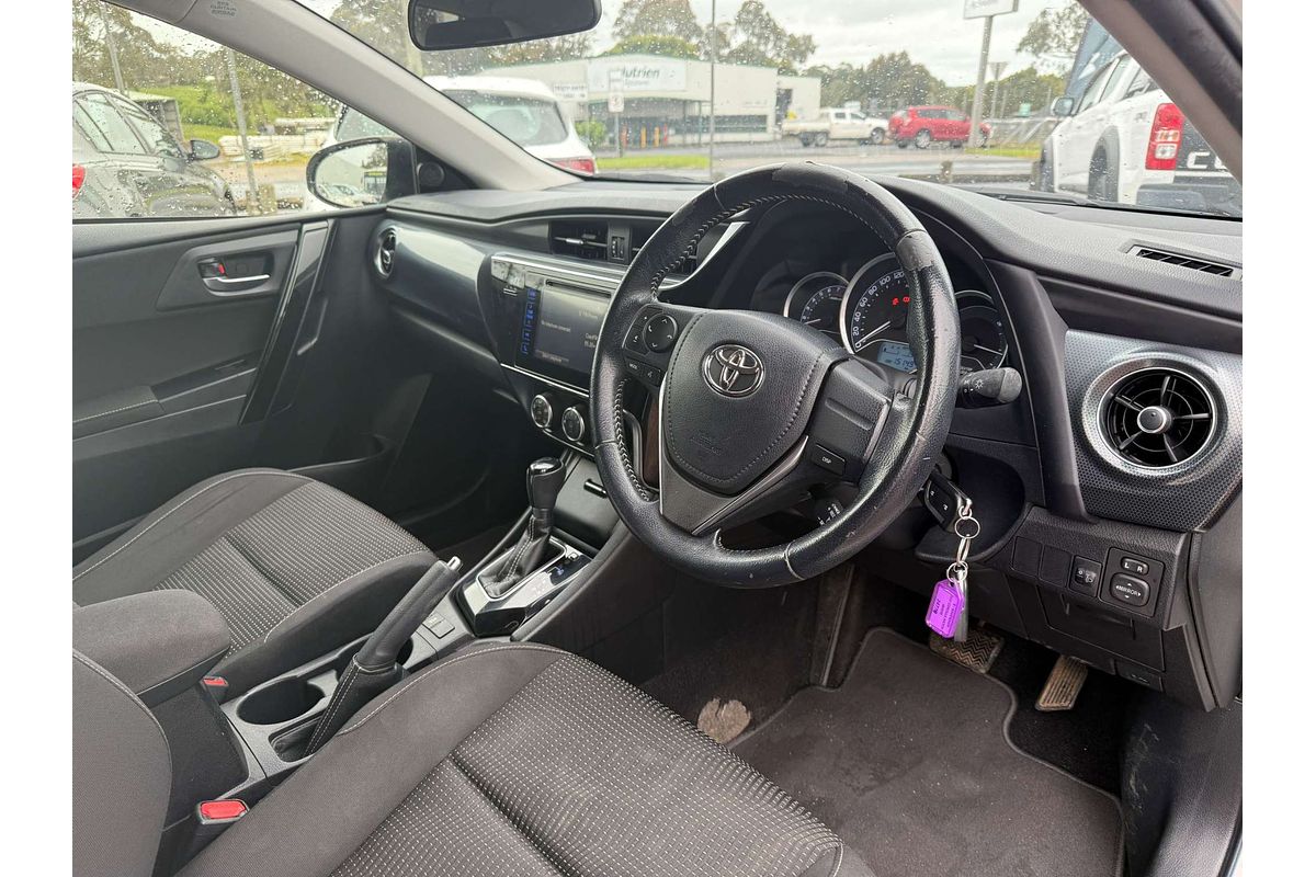 2016 Toyota Corolla ZR ZRE182R