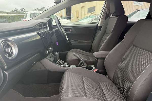 2016 Toyota Corolla ZR ZRE182R