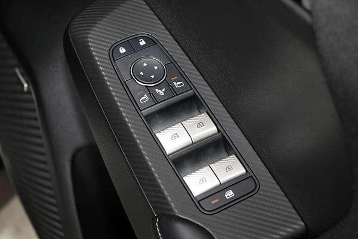 2025 Mitsubishi Outlander ES ZM