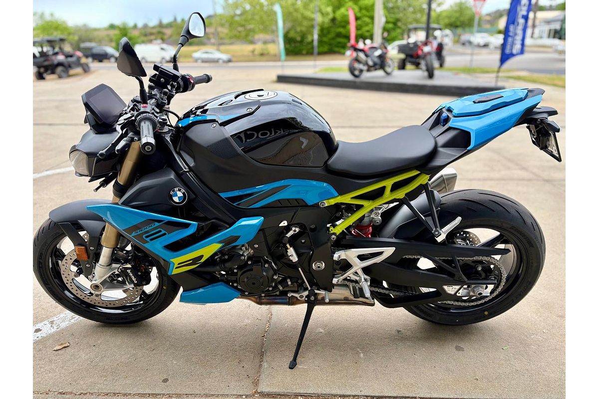 2025 BMW S 1000 R Sport S 1000