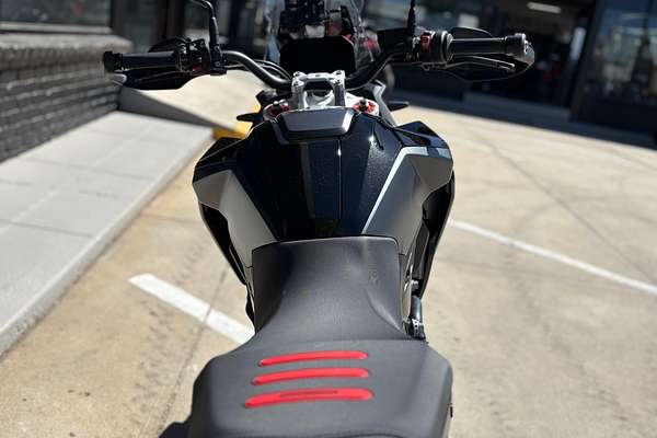 2025 BMW F 900 GS Enduro F 900