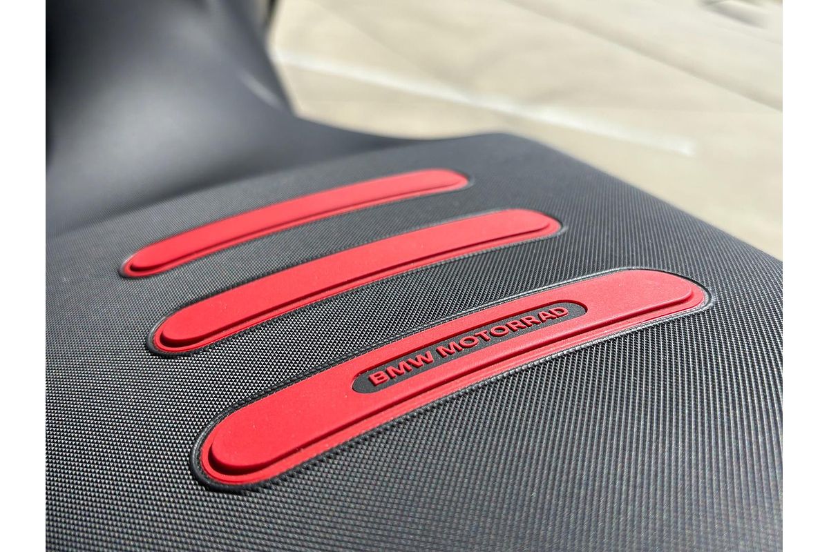 2025 BMW F 900 GS Enduro F 900