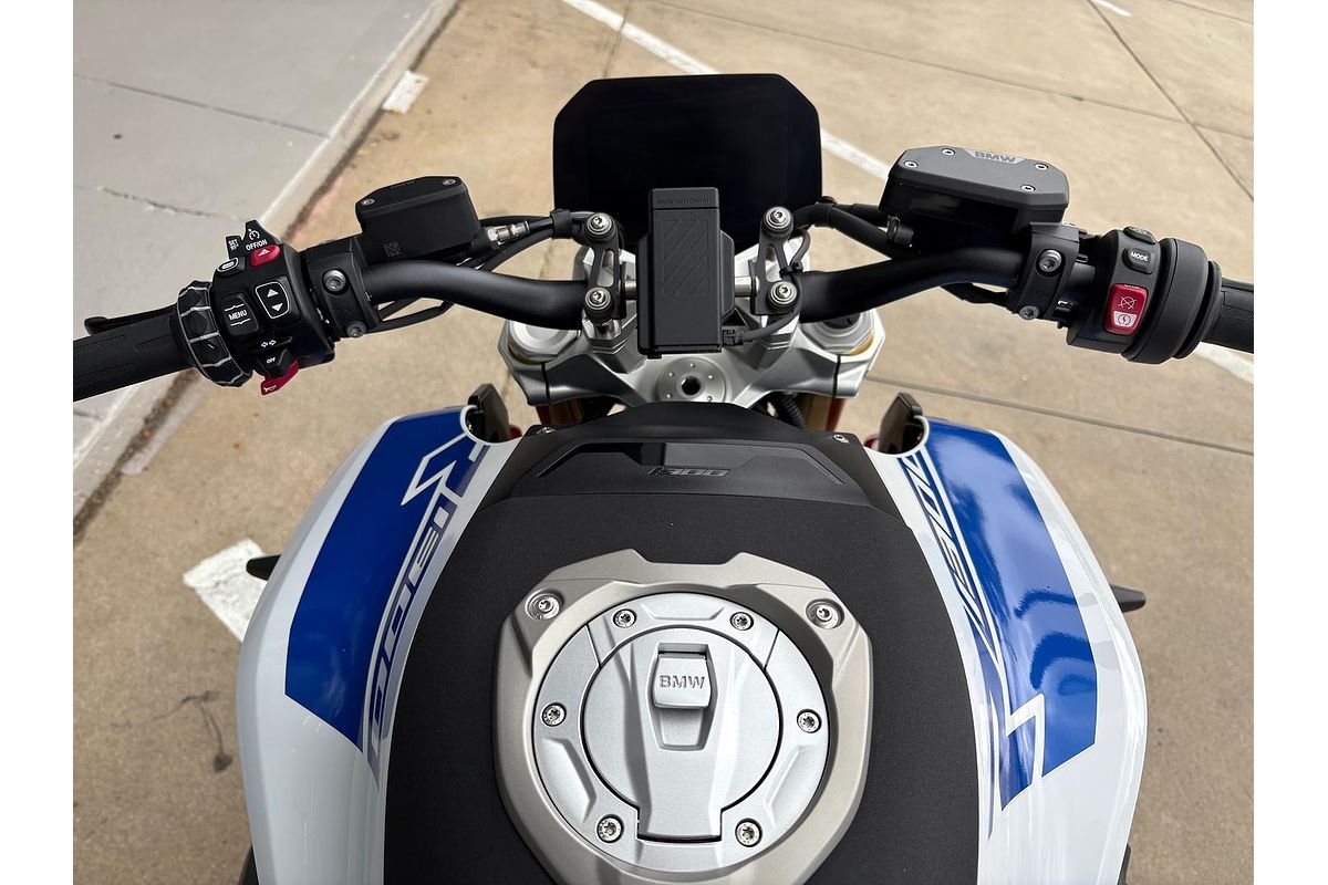 2025 BMW R 1300 R Performance R 1300