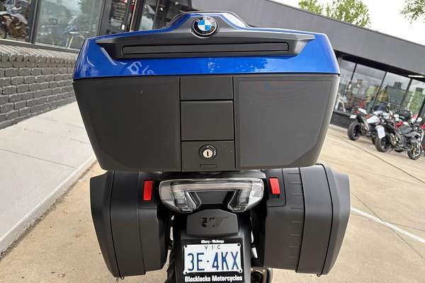 2025 BMW R 1300 RT Impulse R 1300