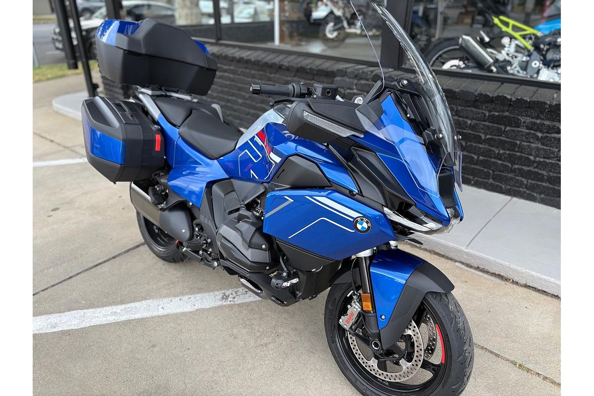 2025 BMW R 1300 RT Impulse R 1300