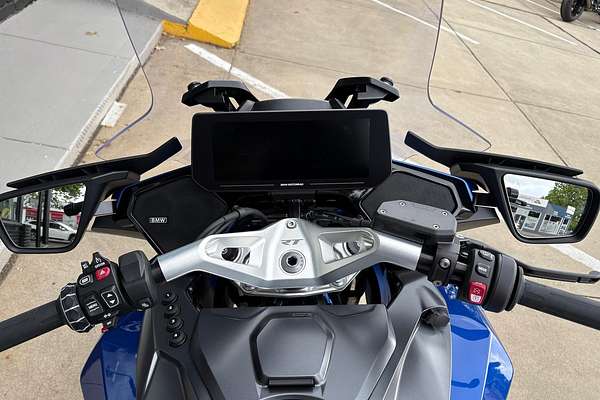2025 BMW R 1300 RT Impulse R 1300