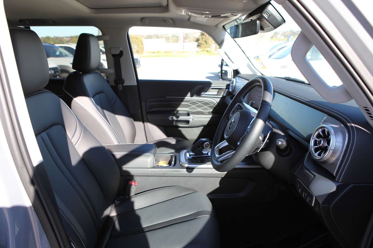 2025 GWM Tank 300 Ultra P01