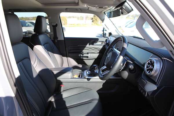 2025 GWM Tank 300 Ultra P01