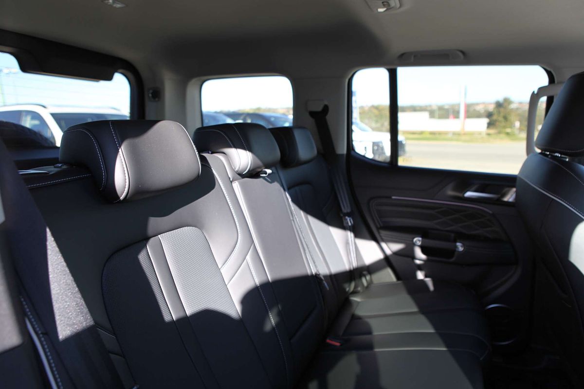 2025 GWM Tank 300 Ultra P01