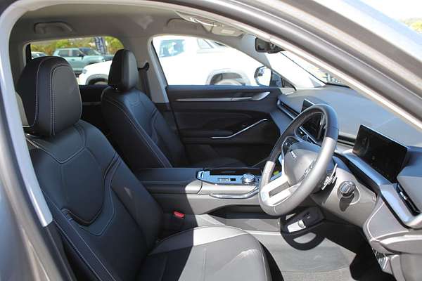 2025 GWM Haval H6 LUX B01