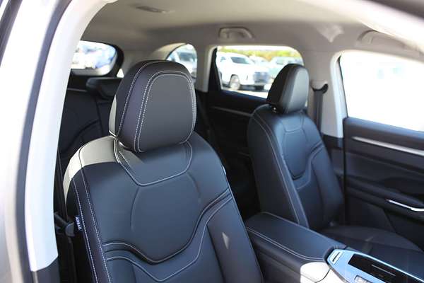 2025 GWM Haval H6 LUX B01