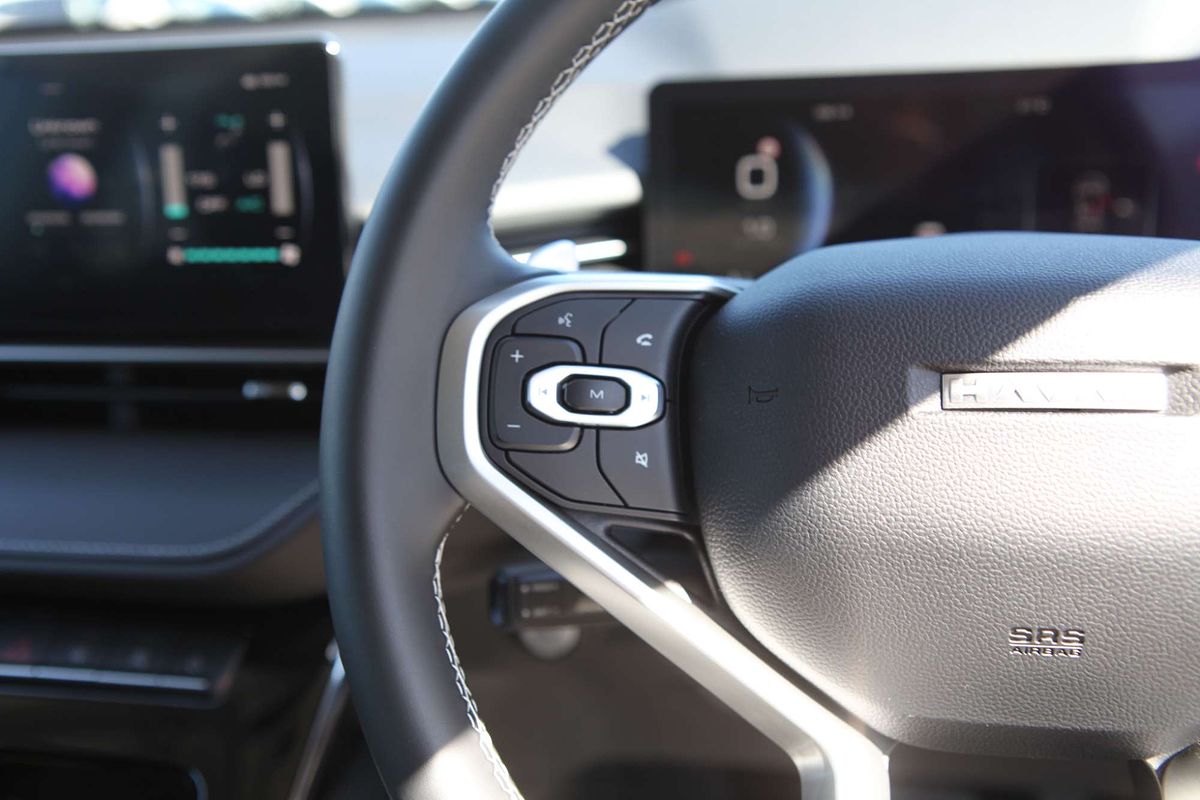 2025 GWM Haval H6 LUX B01