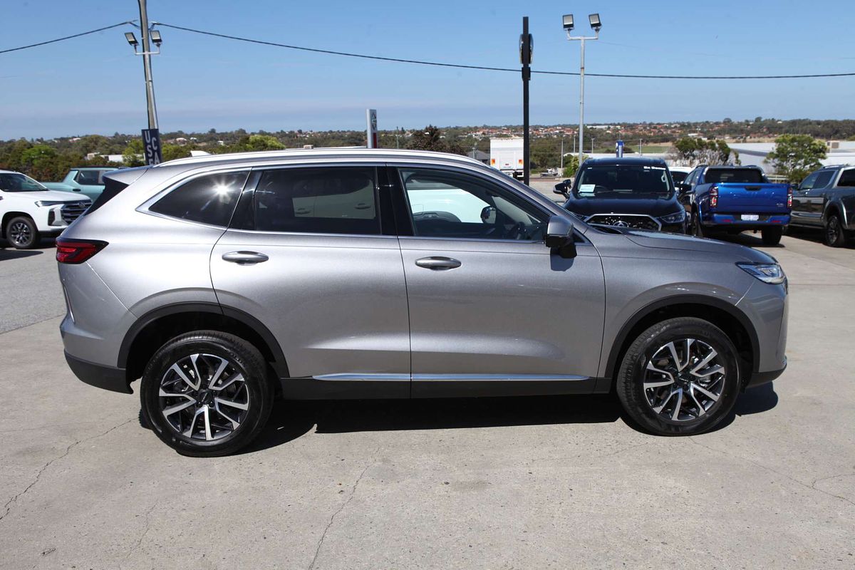 2025 GWM Haval H6 LUX B01