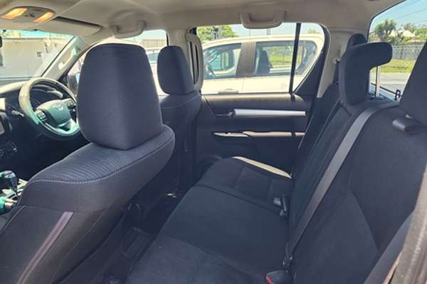 2016 Toyota Hilux SR5 GUN126R 4X4