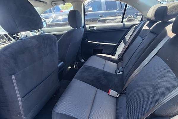 2014 Mitsubishi Lancer ES Sport CJ