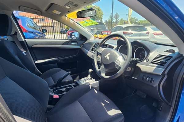 2014 Mitsubishi Lancer ES Sport CJ