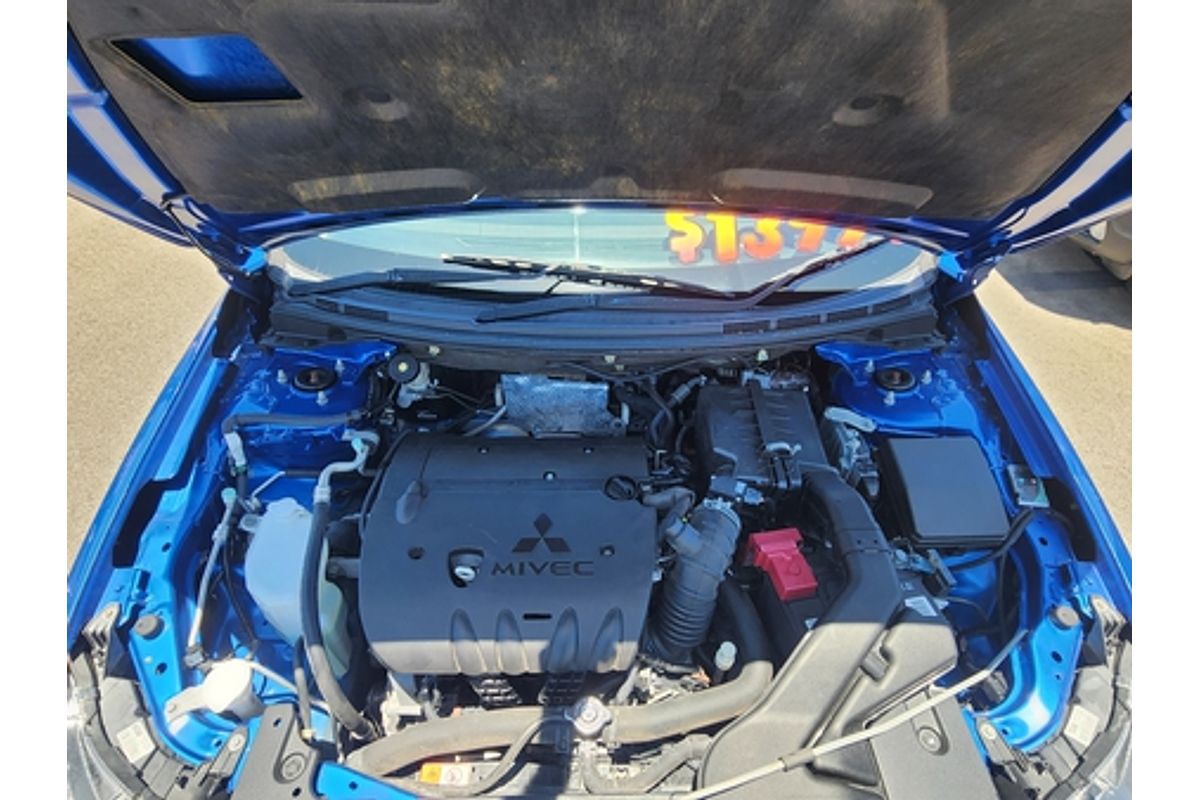 2014 Mitsubishi Lancer ES Sport CJ