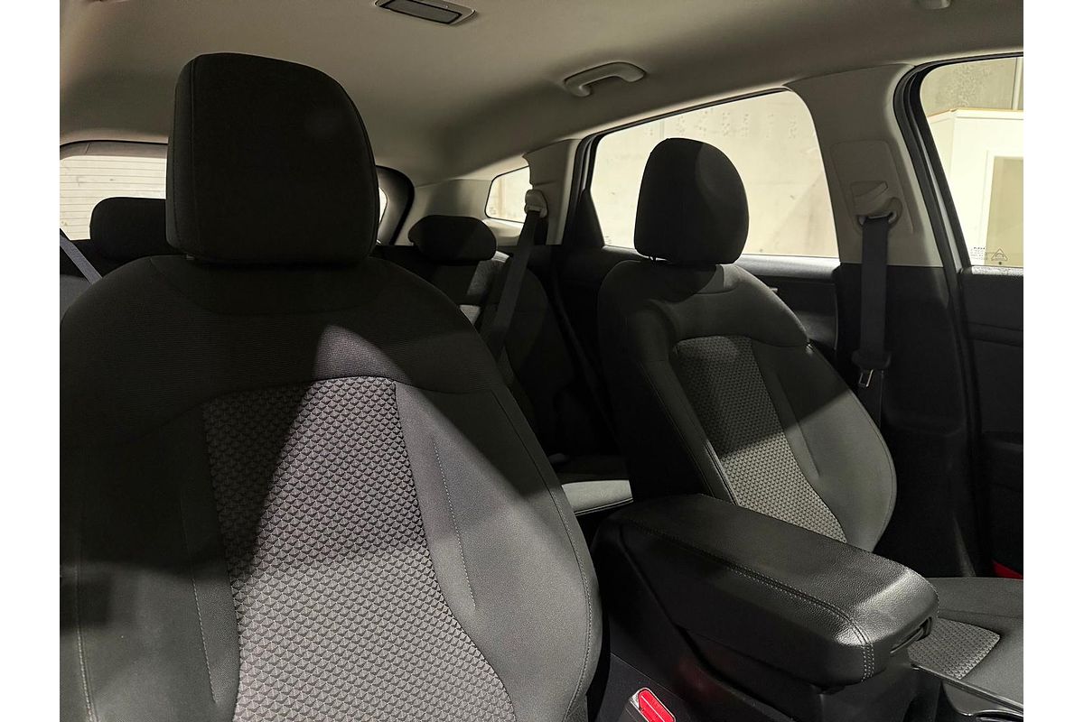 2023 Kia Sportage S NQ5