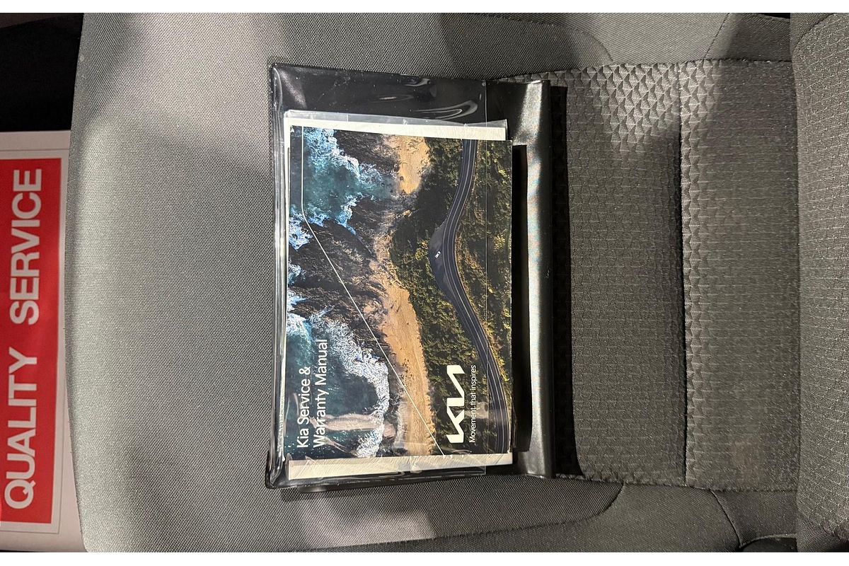 2023 Kia Sportage S NQ5