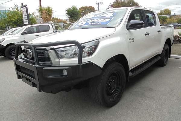 2020 Toyota Hilux SR GUN126R 4X4