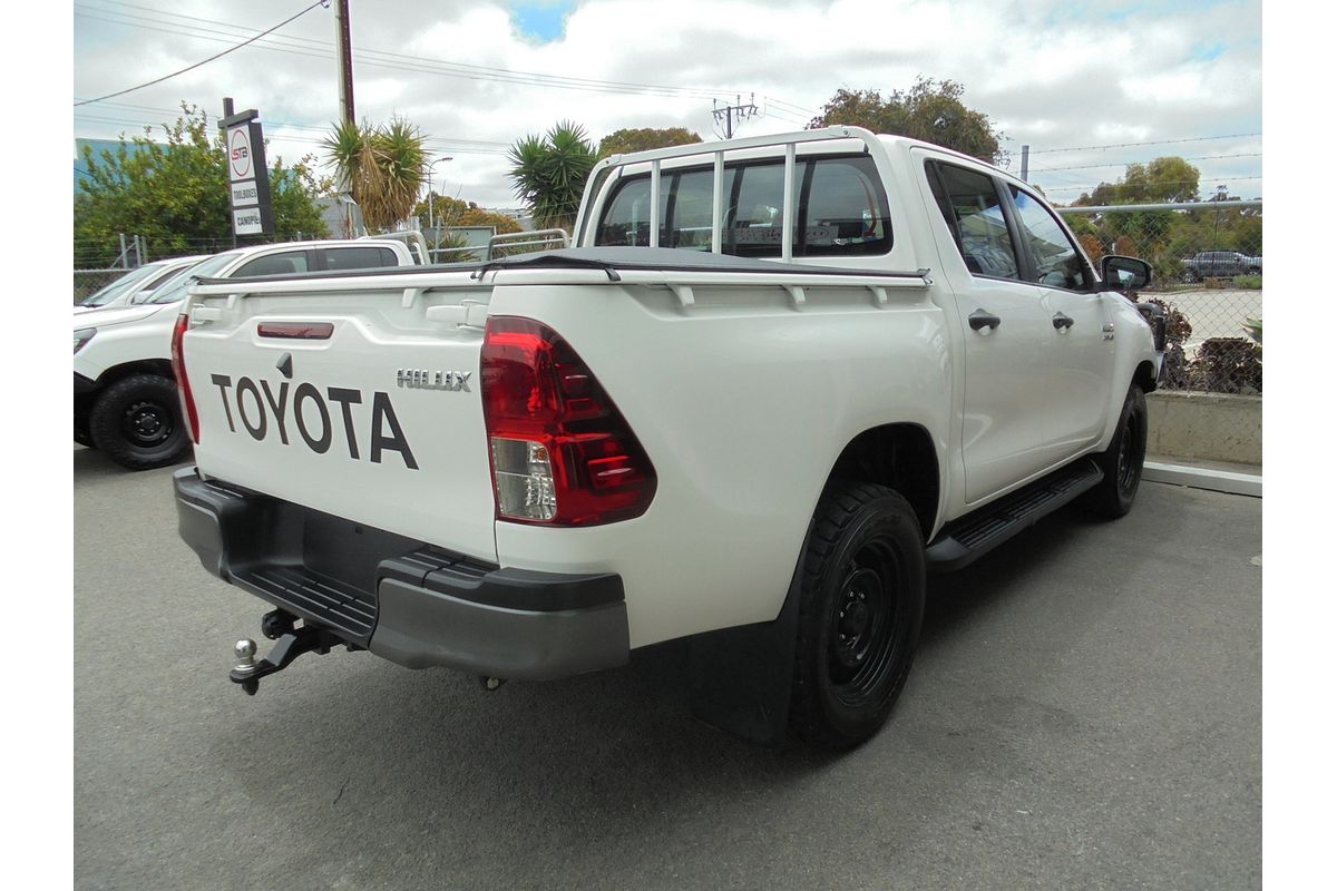 2020 Toyota Hilux SR GUN126R 4X4