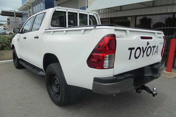 2020 Toyota Hilux SR GUN126R 4X4
