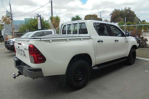 2020 Toyota Hilux SR GUN126R 4X4