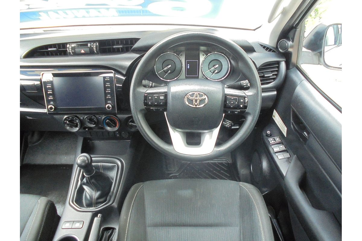 2020 Toyota Hilux SR GUN126R 4X4