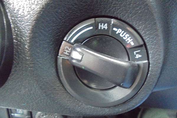 2020 Toyota Hilux SR GUN126R 4X4