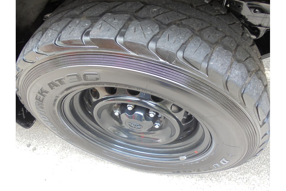 2020 Toyota Hilux SR GUN126R 4X4