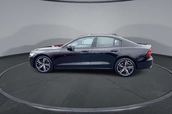 2019 Volvo S60 T5 R-Design