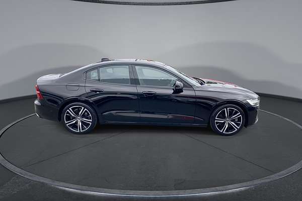 2019 Volvo S60 T5 R-Design