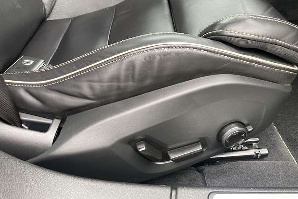 2019 Volvo S60 T5 R-Design