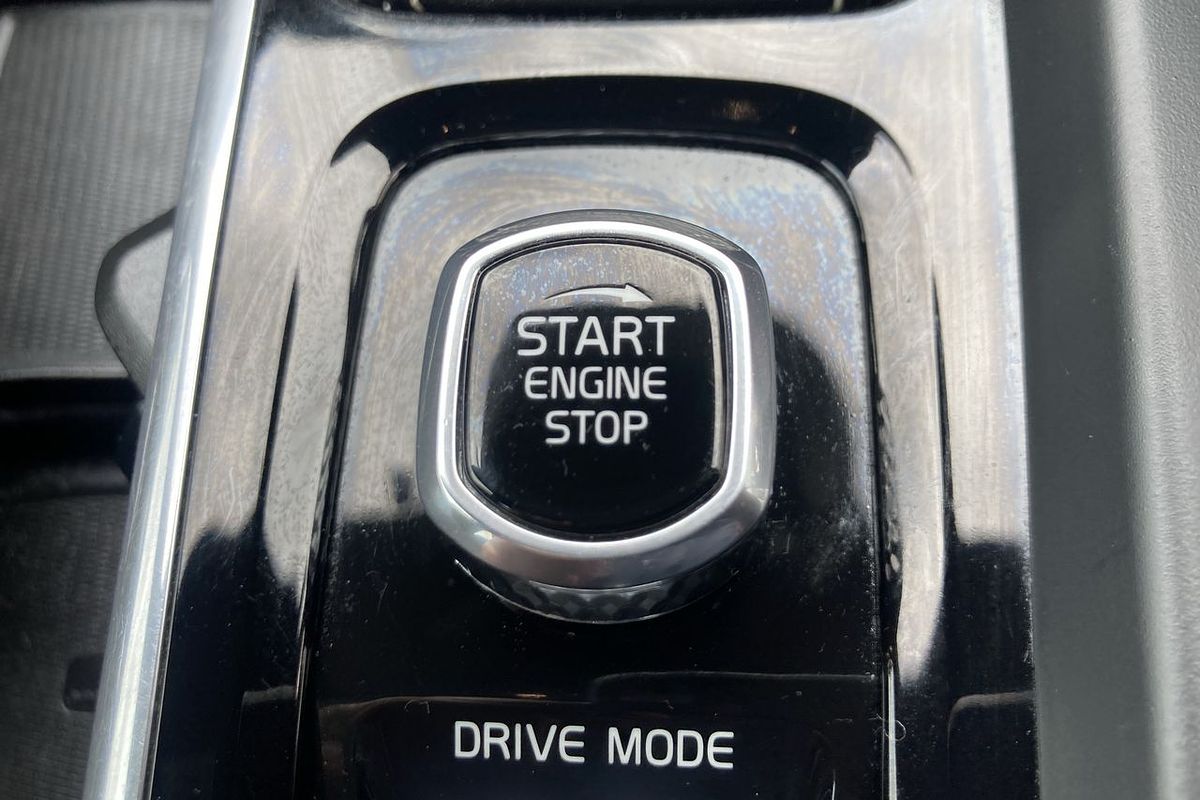 2019 Volvo S60 T5 R-Design