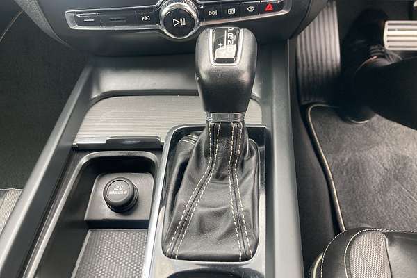 2019 Volvo S60 T5 R-Design