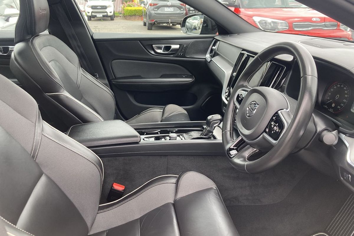 2019 Volvo S60 T5 R-Design